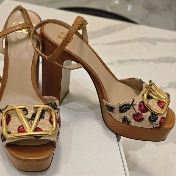 Valentino Women's Tan and Red Platform Heels - Picture 1 of 6